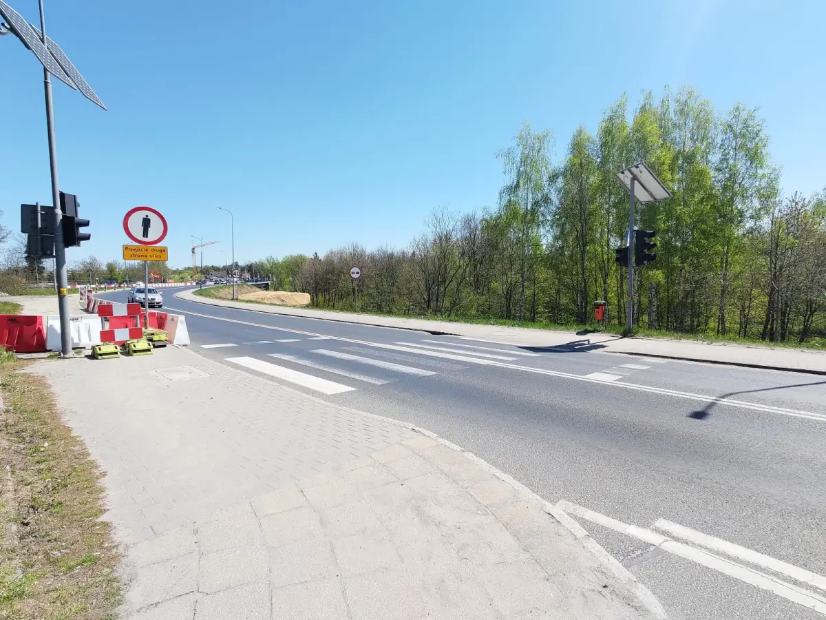 Utrudnienia w rejonie budowy mostu nad Bobrem