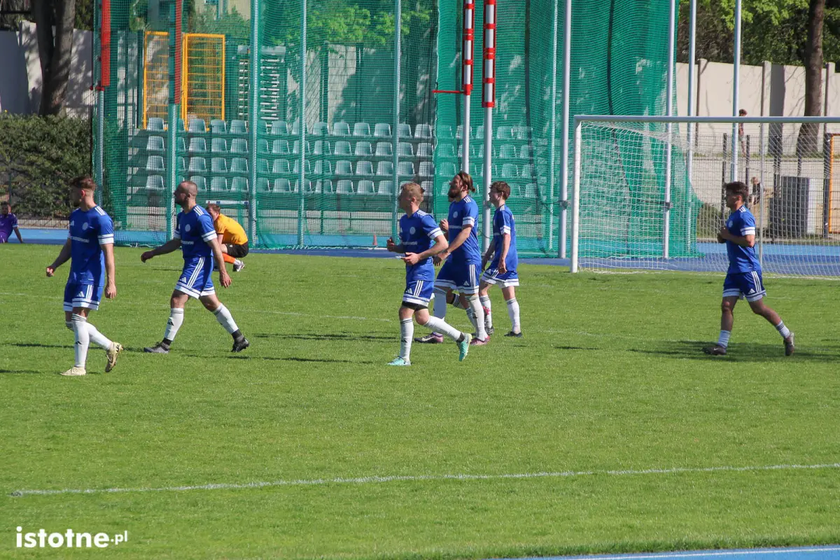Galeria z meczu BKS Bolesławiec - Olimpia Kamienna Góra - 3 maja 2025