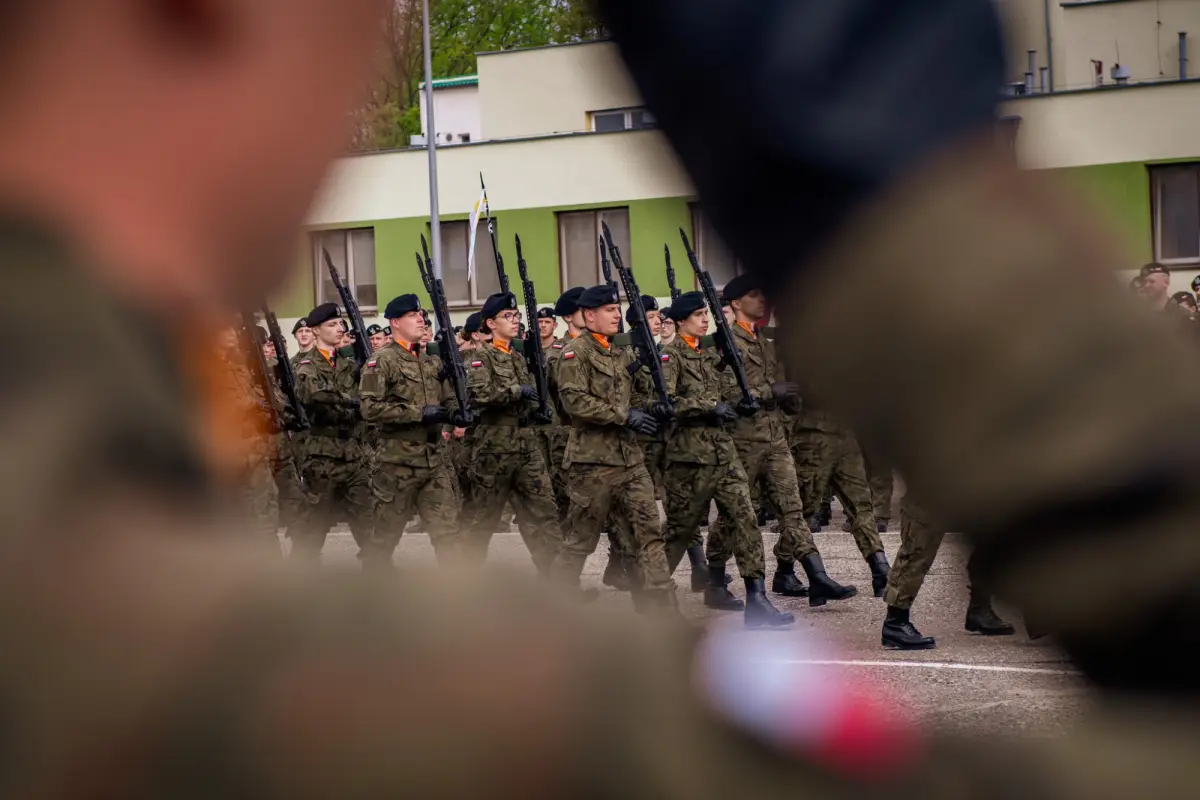Uroczystość w 10 Brygadzie Kawalerii Pancernej w Świętoszowie