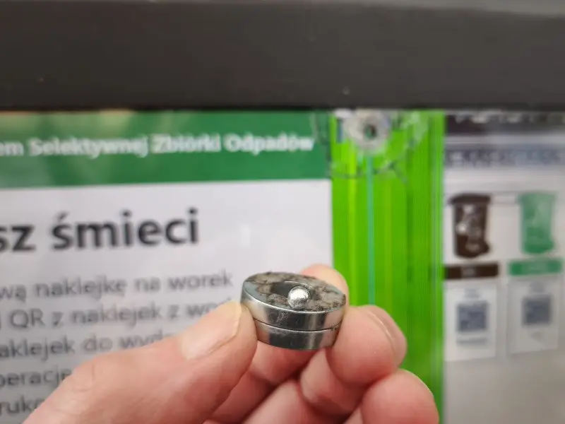 Wiatrówka, zniszczenia i kapsułka