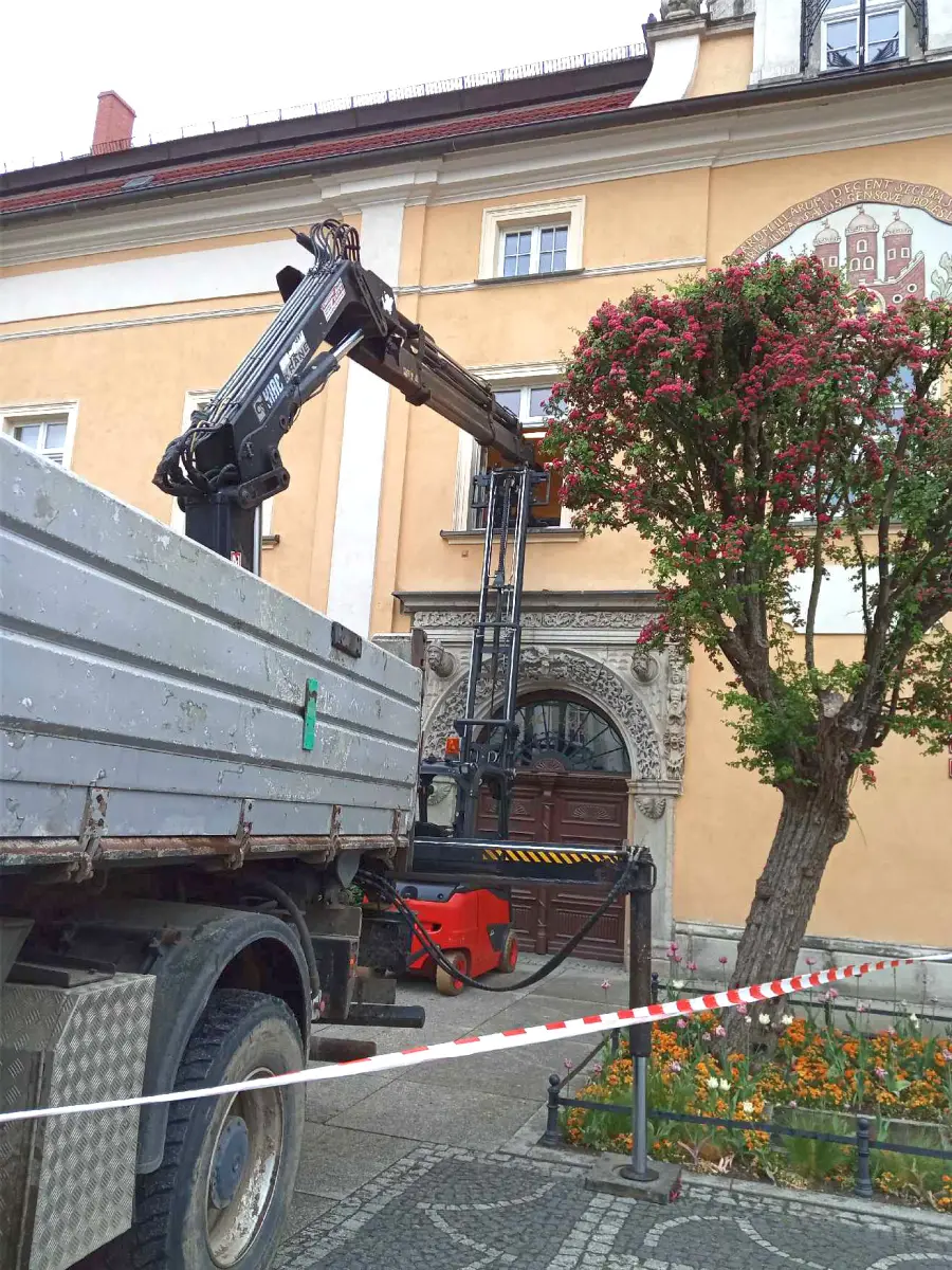 Gabaryt zabrany z ratusza
