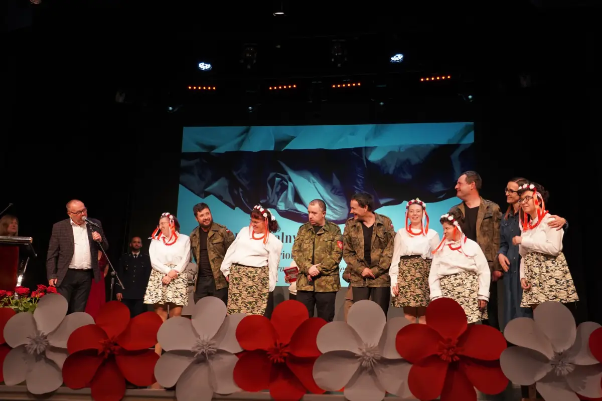 Jubileuszowy przegląd patriotyczny