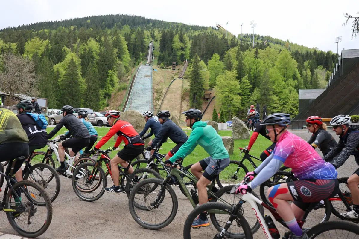 BEST Freedom Race – historyczny maraton MTB połączył Polskę i Czechy na Polanie Jakuszyckiej