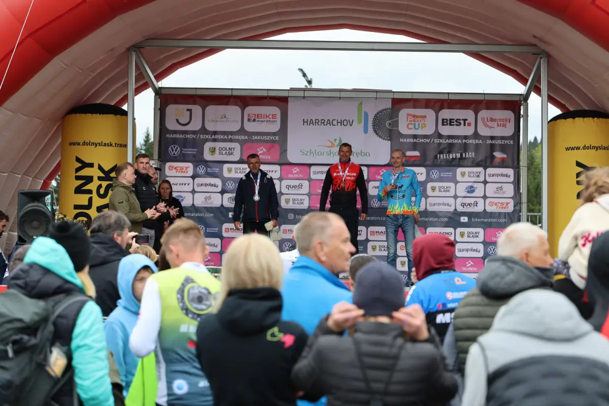 BEST Freedom Race – historyczny maraton MTB połączył Polskę i Czechy na Polanie Jakuszyckiej