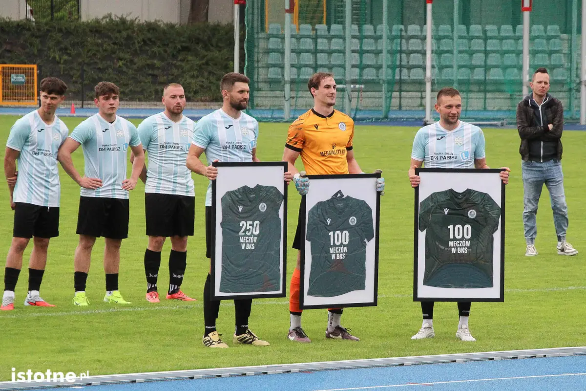 Galeria z meczu BKS Bolesławiec - KS Łomnica - 16 maja 2025