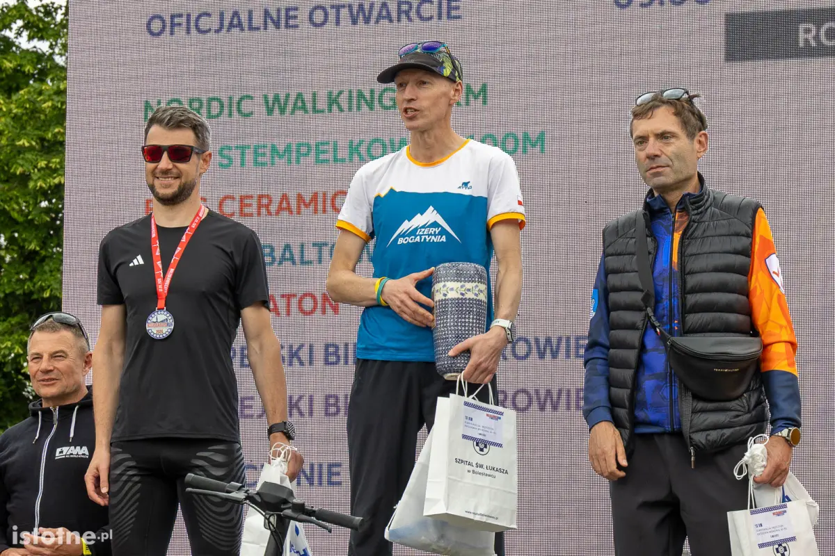 Nagrodzeni uczestnicy biegu BolesławiecRun 2026