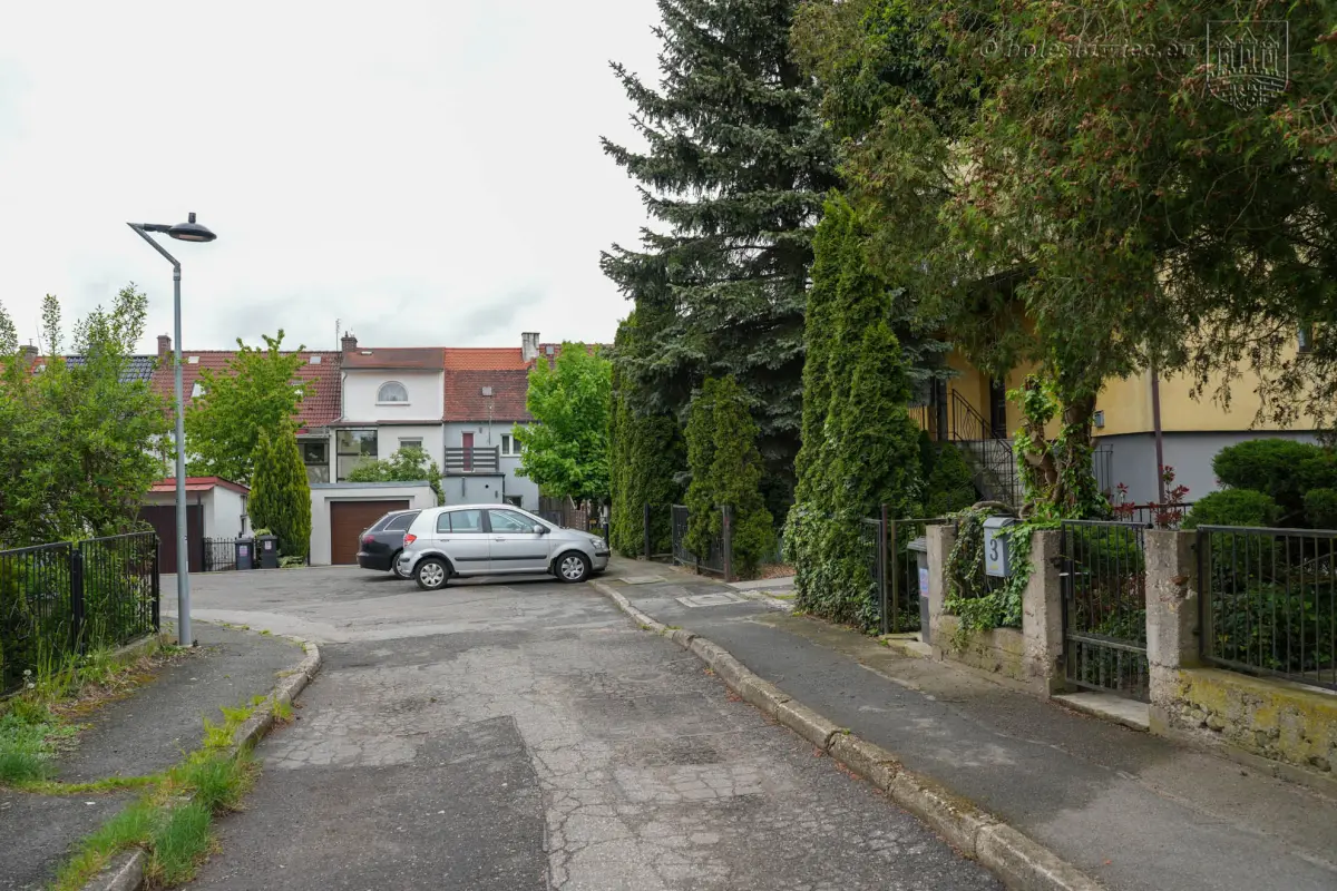 Saperska Street