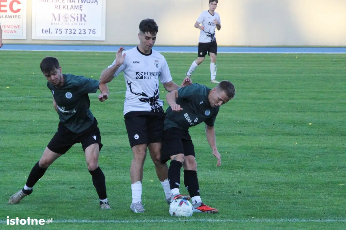 Galeria z meczu BKS Bolesławiec - Victoria Jelenia Góra - 29 maja 2026
