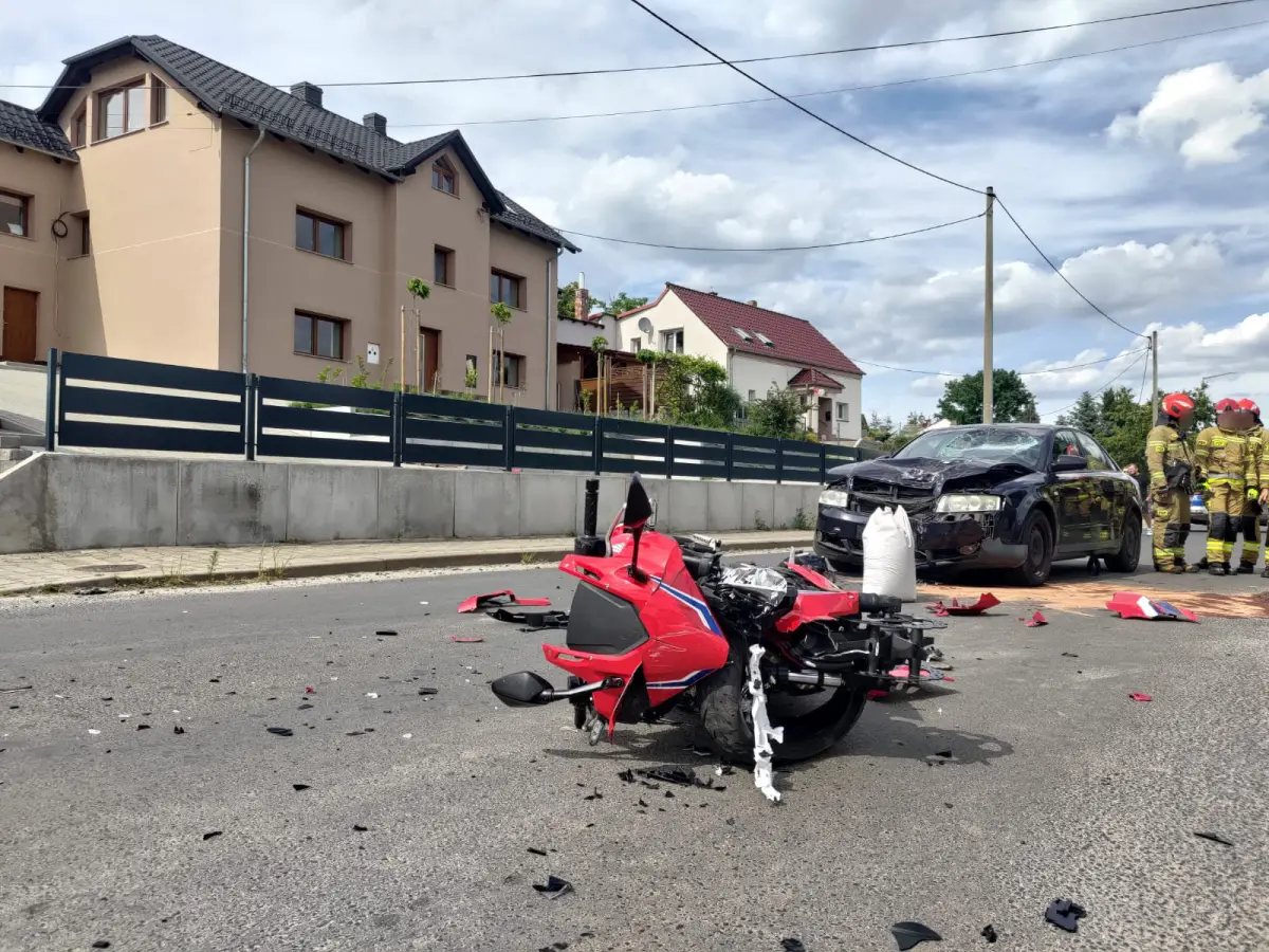 Zderzenie dwóch pojazdów w Bolesławicach