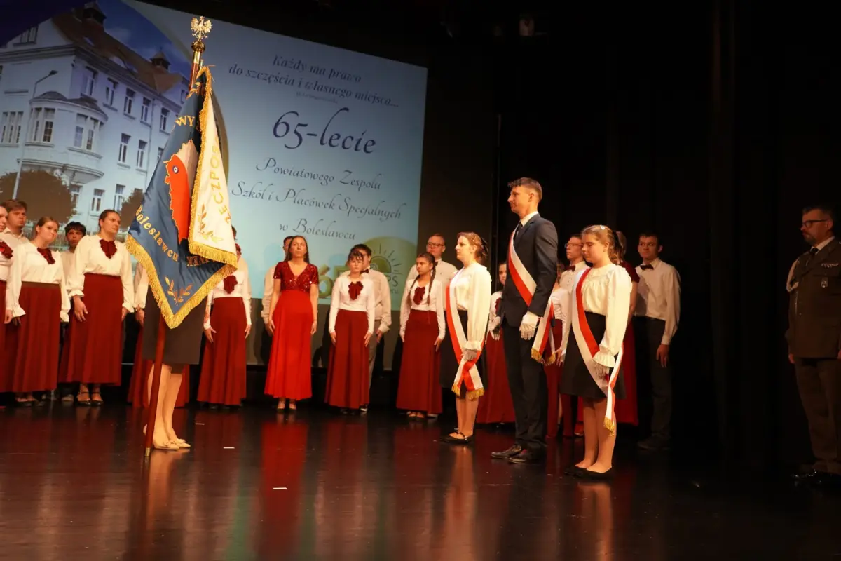 Jubileusz Powiatowego Zespołu Szkół i Placówek Specjalnych w Bolesławcu