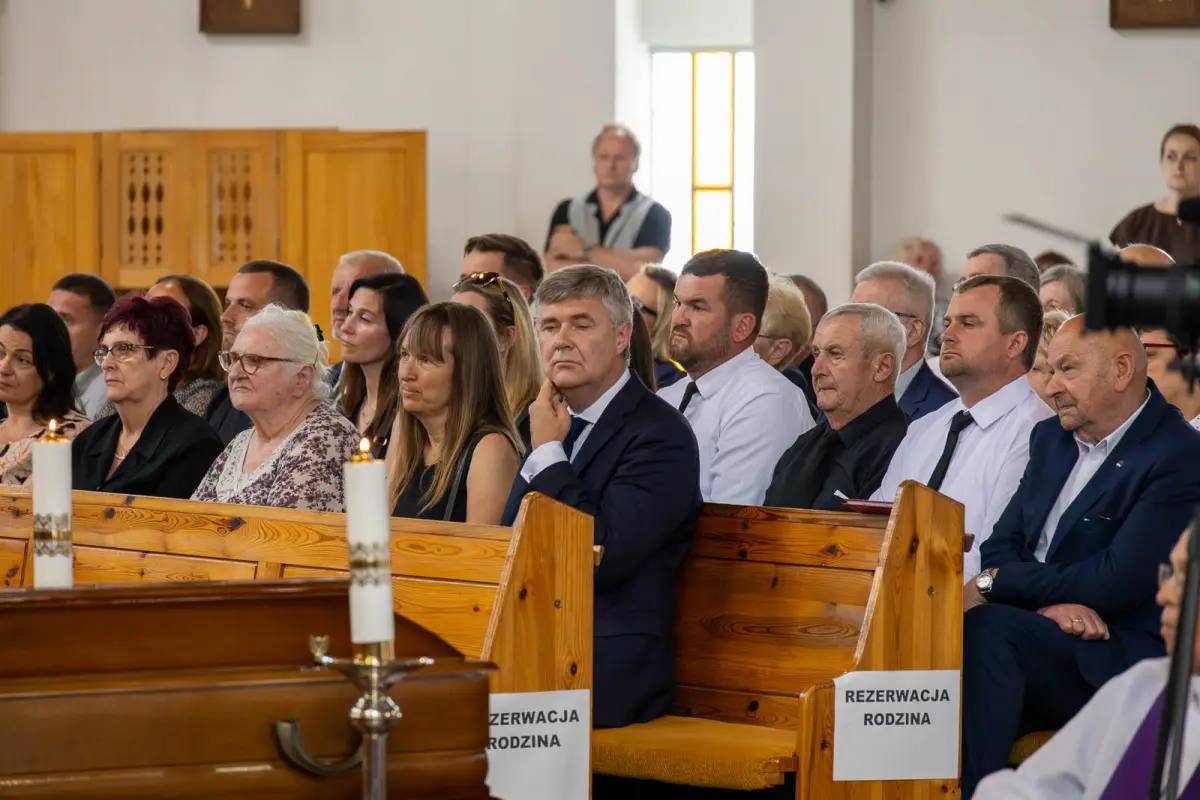 Pożegnanie ks. Józefa Gołębiowskiego w parafii Chrystusa Króla w Bolesławcu