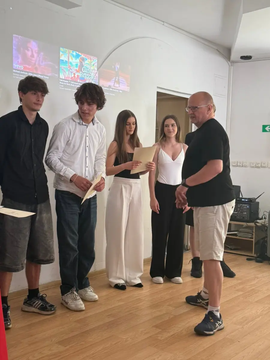 III LO Oxpress Ends School Year with a Record Number of Scholarships and Student Achievements