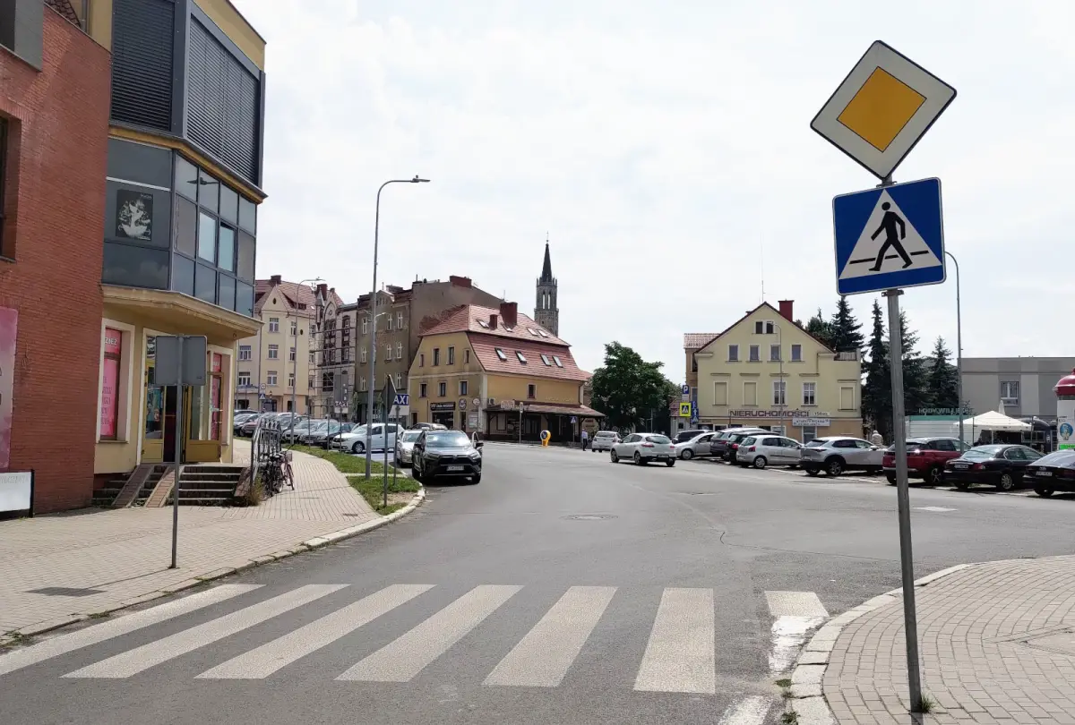 Znak droga z pierwszeństwem przejazdu
