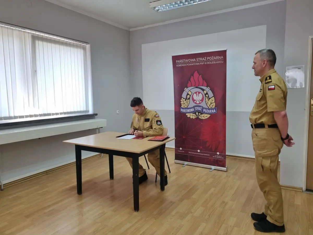 Урочисте шикування пожежників у Bolesławiec