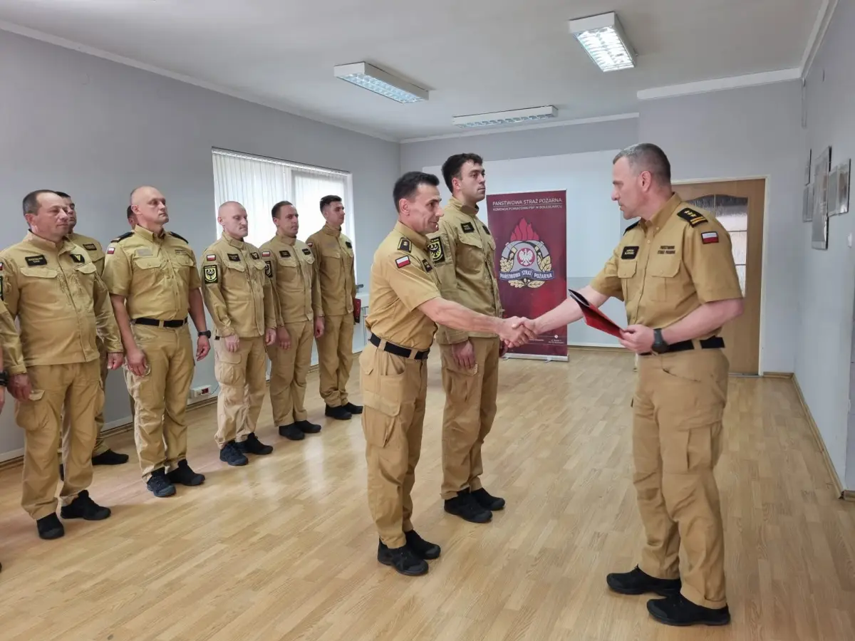 Урочисте шикування пожежників у Bolesławiec