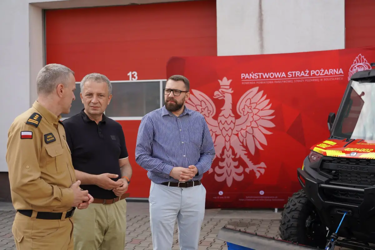 Powiat Bolesławiecki передав пожежникам сучасний всюдихід