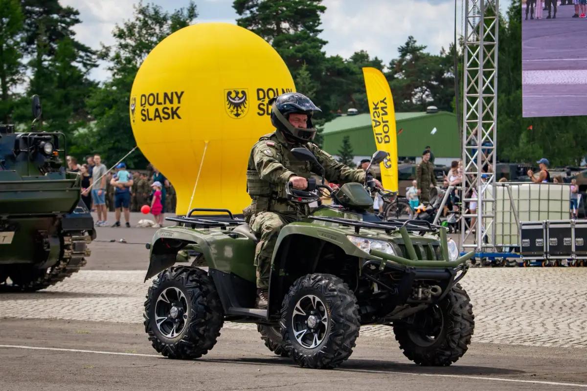 Шикування у бронекавалерійській бригаді