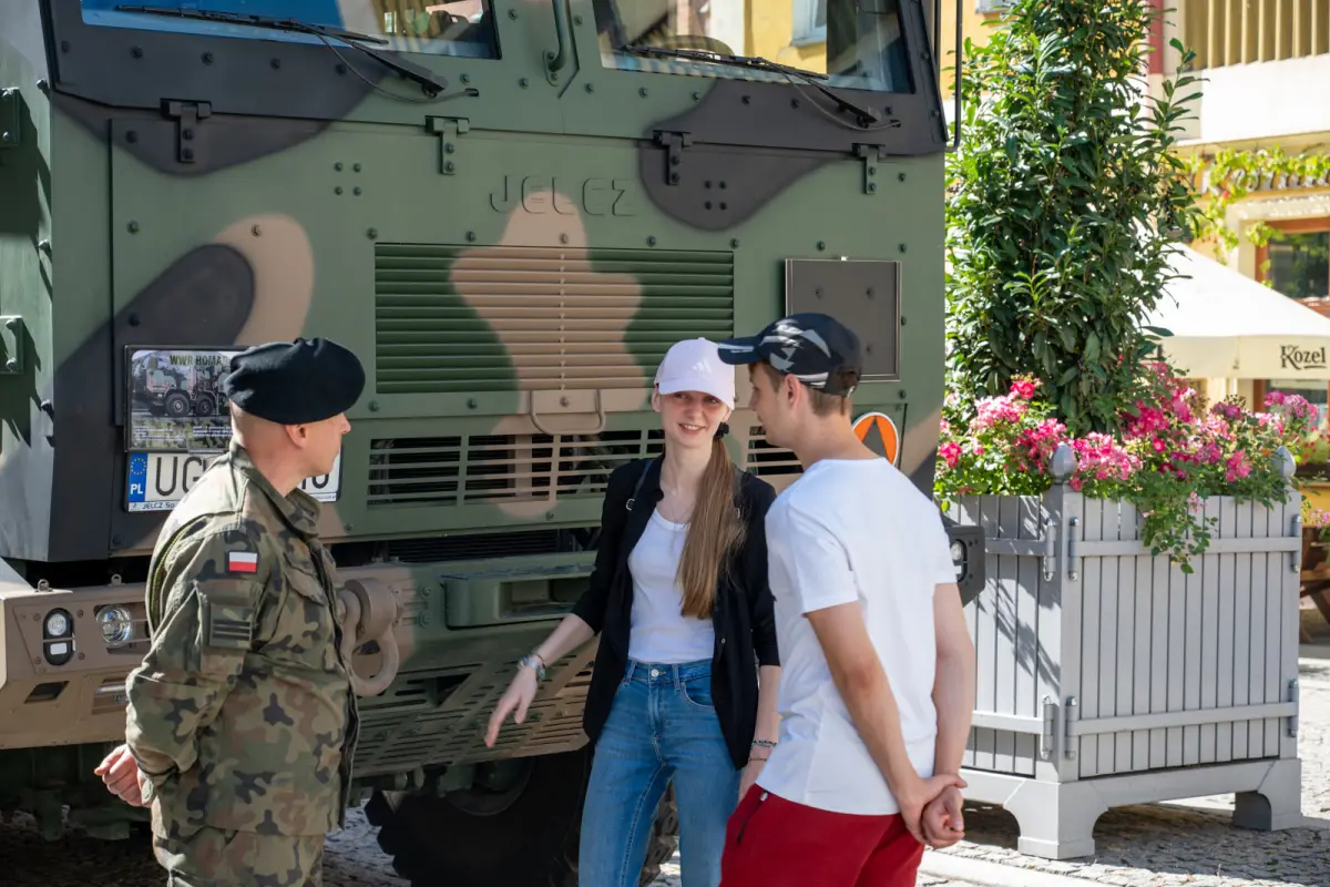 Obchody Święta Wojska Polskiego w Legnicy