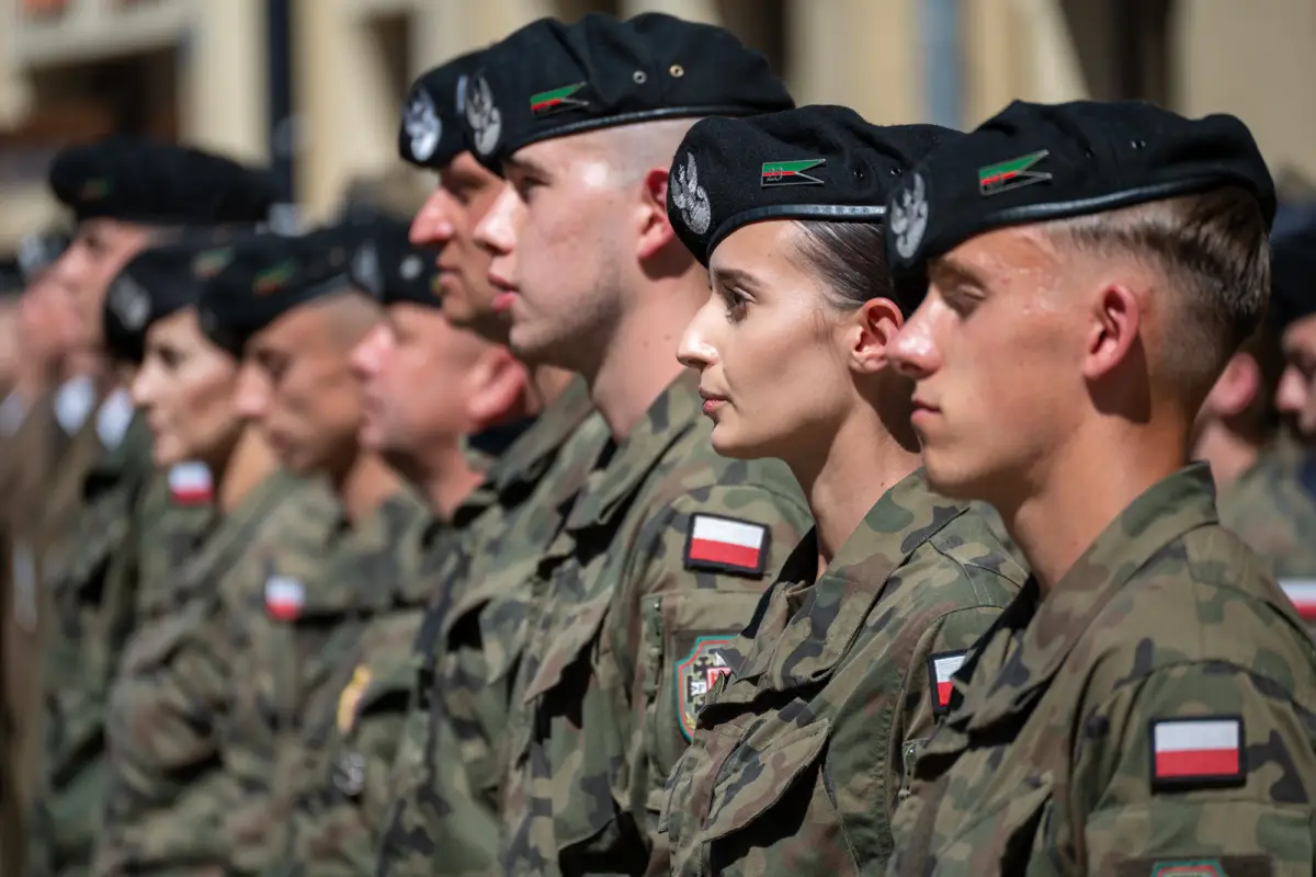Obchody Święta Wojska Polskiego w Legnicy