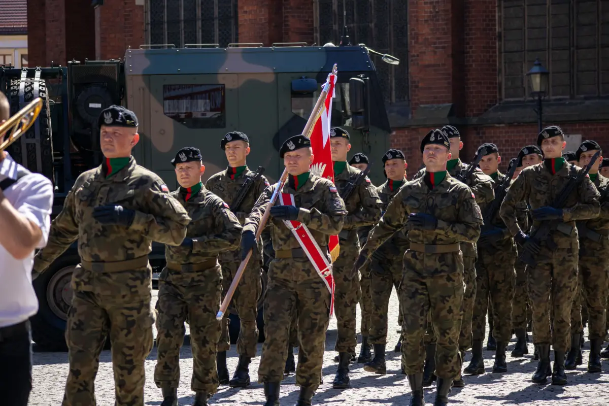 Obchody Święta Wojska Polskiego w Legnicy