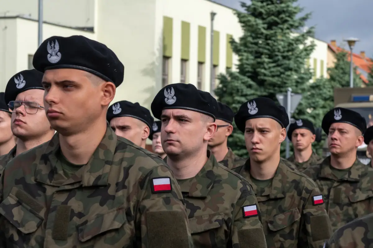 New volunteers at the 10th Armored Cavalry Brigade