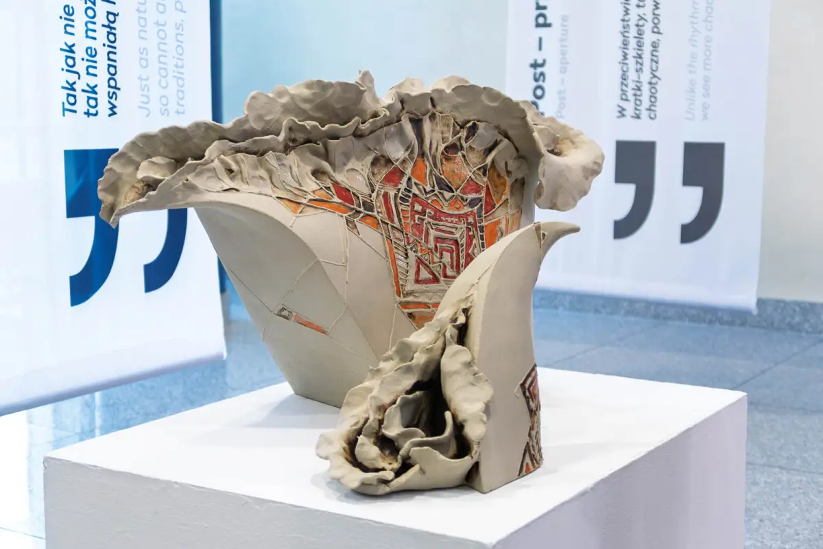 Wernisaż wystawy rzeźb Pleneru Ceramiczno-Rzeźbiarskiego
