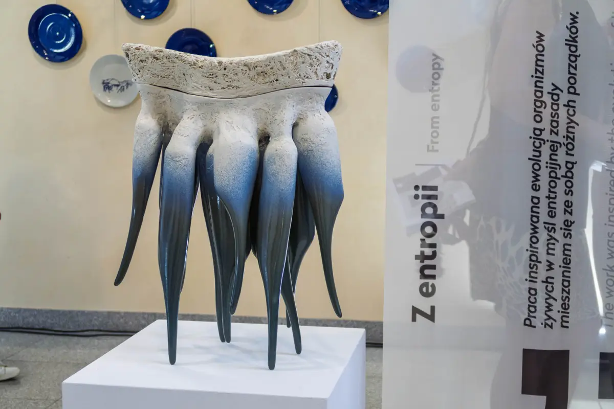 Wernisaż wystawy rzeźb Pleneru Ceramiczno-Rzeźbiarskiego