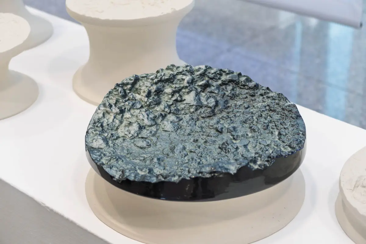 Wernisaż wystawy rzeźb Pleneru Ceramiczno-Rzeźbiarskiego