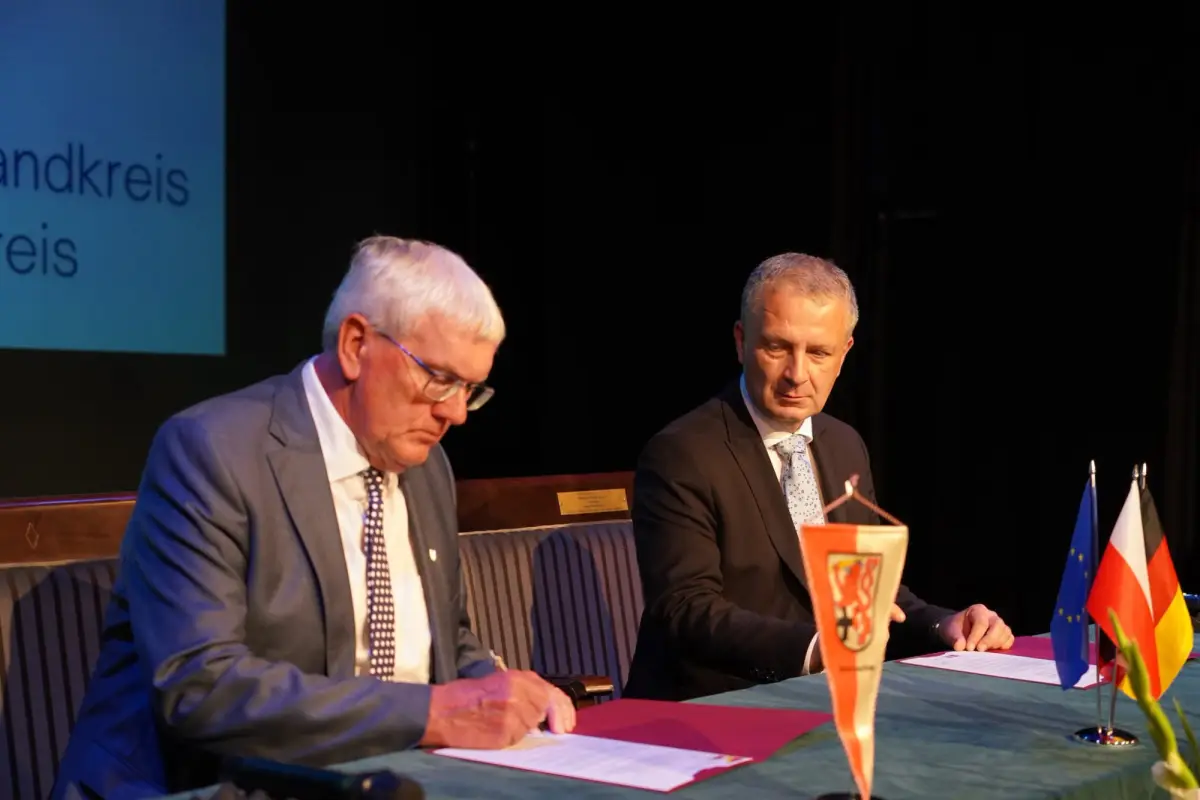 Gala Marking 25 Years of Cooperation Between Bolesławiec County and Rhein-Sieg-Kreis