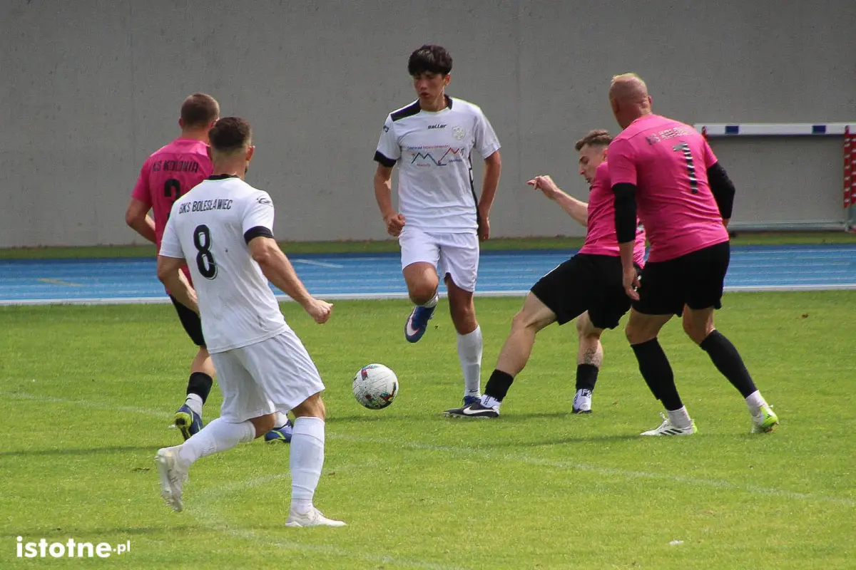 BKS II Bolesławiec - KS Kolonia Bolesławiec match