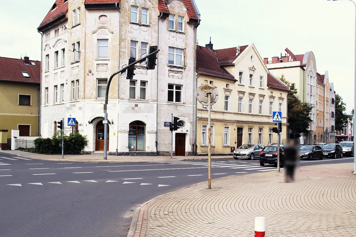 Przejście dla pieszych przy ulicy Łokietka