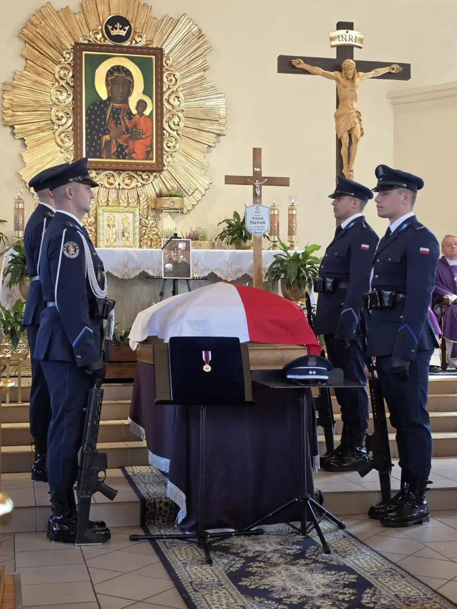 Uroczystości pogrzebowe tragicznie zmarłego policjanta