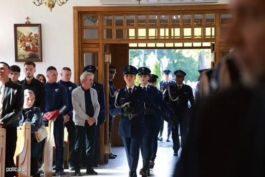 Uroczystości pogrzebowe tragicznie zmarłego policjanta