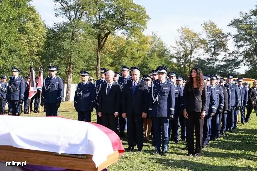 Uroczystości pogrzebowe tragicznie zmarłego policjanta
