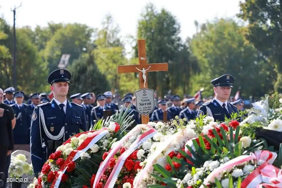Uroczystości pogrzebowe tragicznie zmarłego policjanta
