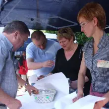 Zobacz zdjęcie: Kiermasz cieszy się dużym zainteresowaniem