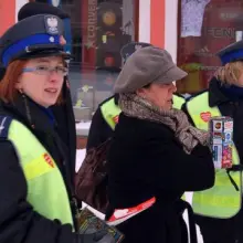 Zobacz zdjęcie: Policjantki z bolesławieckiej komendy również kwestują na rzecz WOŚP