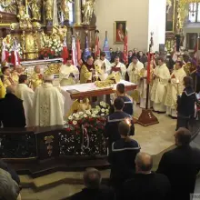 Zobacz zdjęcie: Uczestnicy bolesławieckiej mszy żałobnej