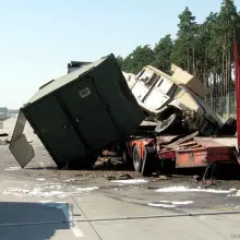 Zobacz zdjęcie: Zderzenie dwóch Tirów na A-18
