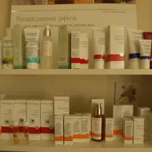 Zobacz zdjęcie: W ofercie: kosmetyki do twarzy, włosów, ciała. Kosmetyki dla wegan, alergików, dzieci i mężczyzn.