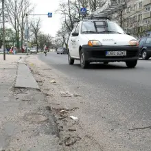 Zobacz zdjęcie: Piach na ulicy Chrobrego, przy Biedronce