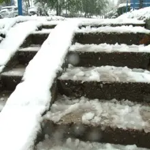Zobacz zdjęcie: Śnieg zalega na chodnikach