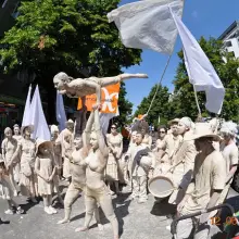 Zobacz zdjęcie: Bolesławieckie Glinoludy na XVI Karnawale Kultur w Berlinie