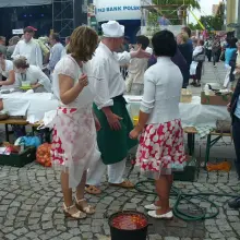 Zobacz zdjęcie: Gotowanie zupy paprykowej