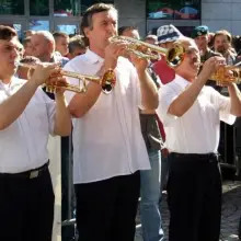 Zobacz zdjęcie: Specjalnie dla Ryszarda Tomczyka muzycy odegrali fanfary