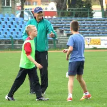 Zobacz zdjęcie: Orliki BKS trenują po bacznym okiem Mirosława Szapiela