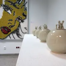 Zobacz zdjęcie: Bronisław Wolanin formy bez tytułu (2012) i Magdalena Gazur "Dziewczyna od Elle" (2009)