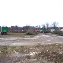 Zobacz zdjęcie: Porządkowanie placu na Jeleniogórskiej