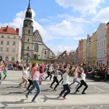 Zobacz zdjęcie: Flash mob w Rynku