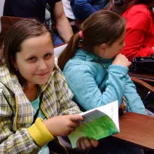 Zobacz zdjęcie: Promocja bajki Grażyny Hanaf pt. Dziewczynka-skrzynka